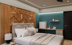 The Greenstar Inn Premium