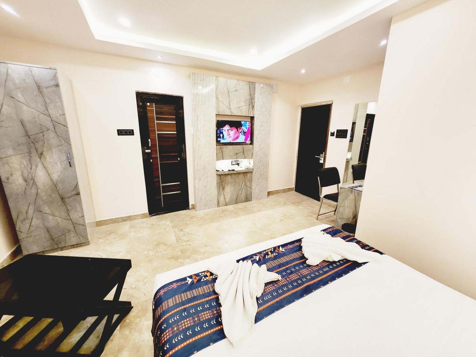 The Greenstar Inn Premium Bhubaneswar Exterior photo
