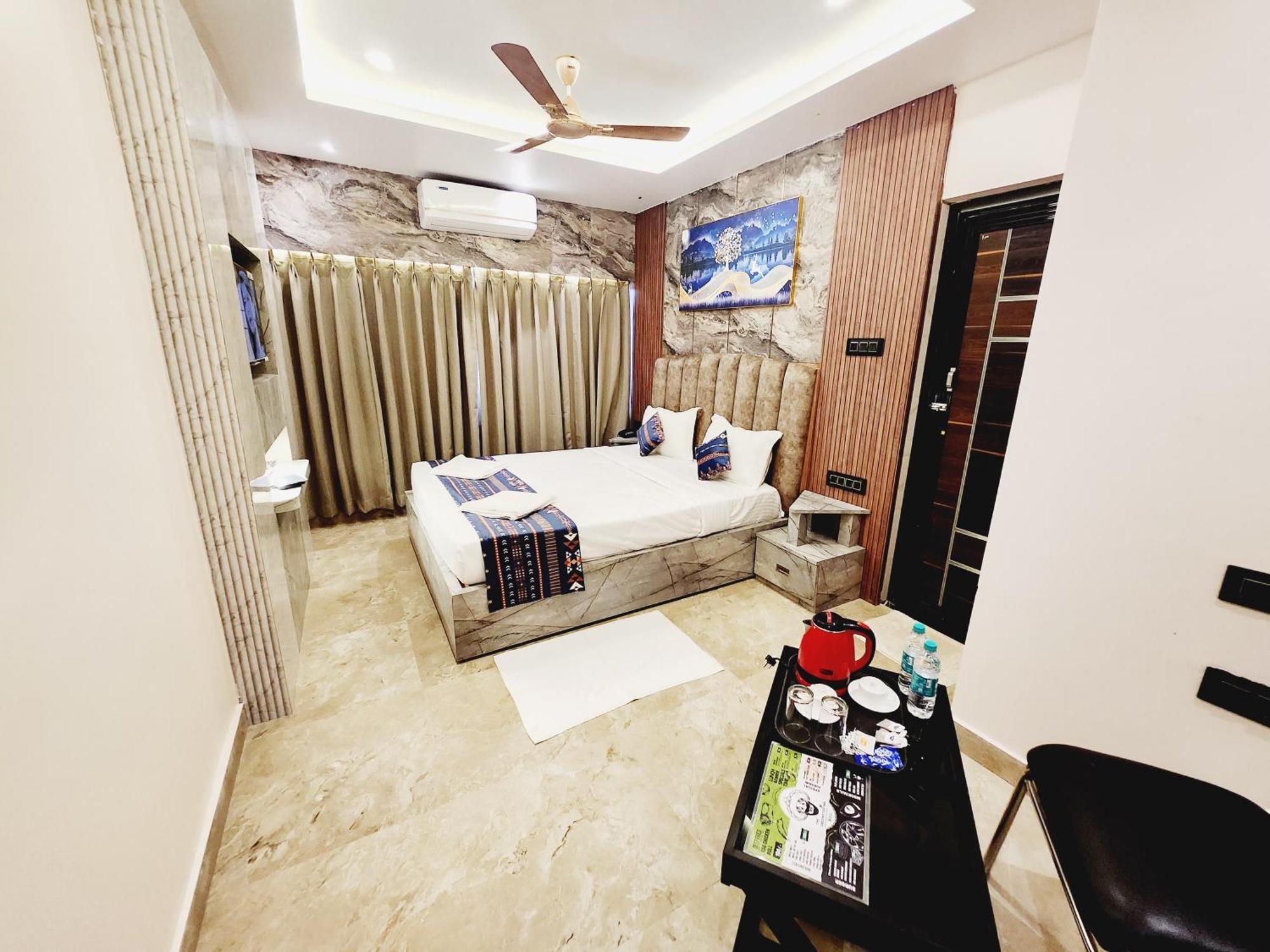 The Greenstar Inn Premium Bhubaneswar Exterior photo