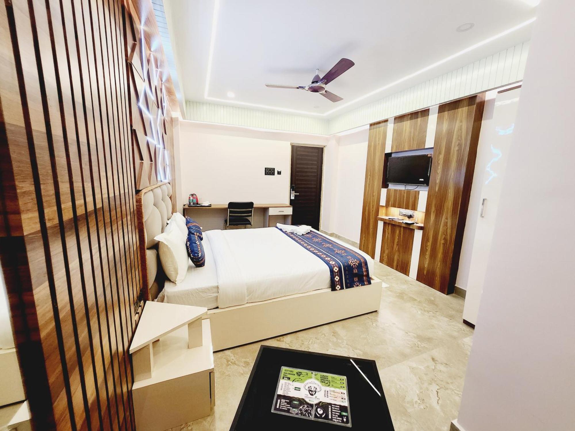 The Greenstar Inn Premium Bhubaneswar Exterior photo