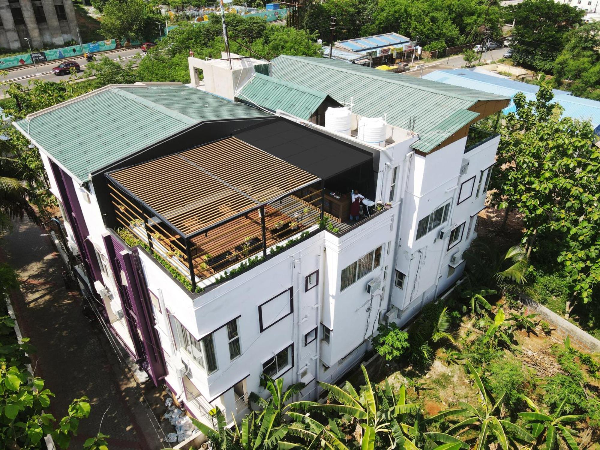 The Greenstar Inn Premium Bhubaneswar Exterior photo